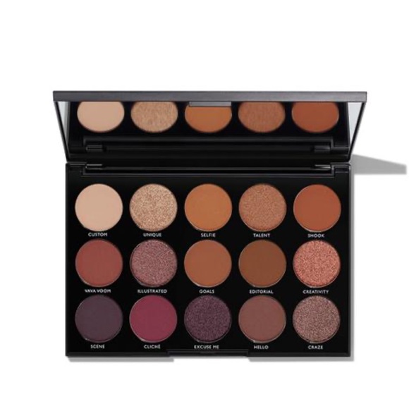 Make Up - Picture 1 of 6